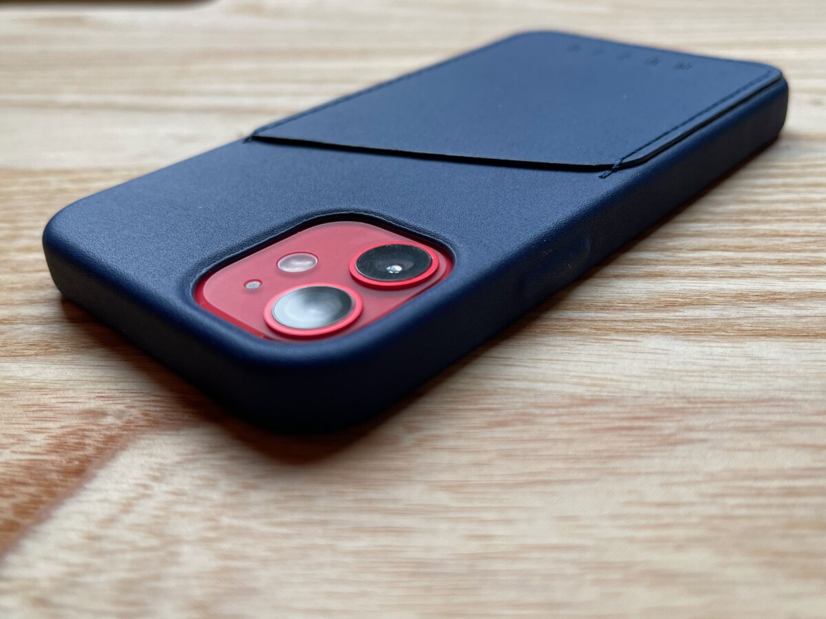 Für iPhone 13: Lederhüllen mit Kartenfach von Mujjo im Test - günstiger ...