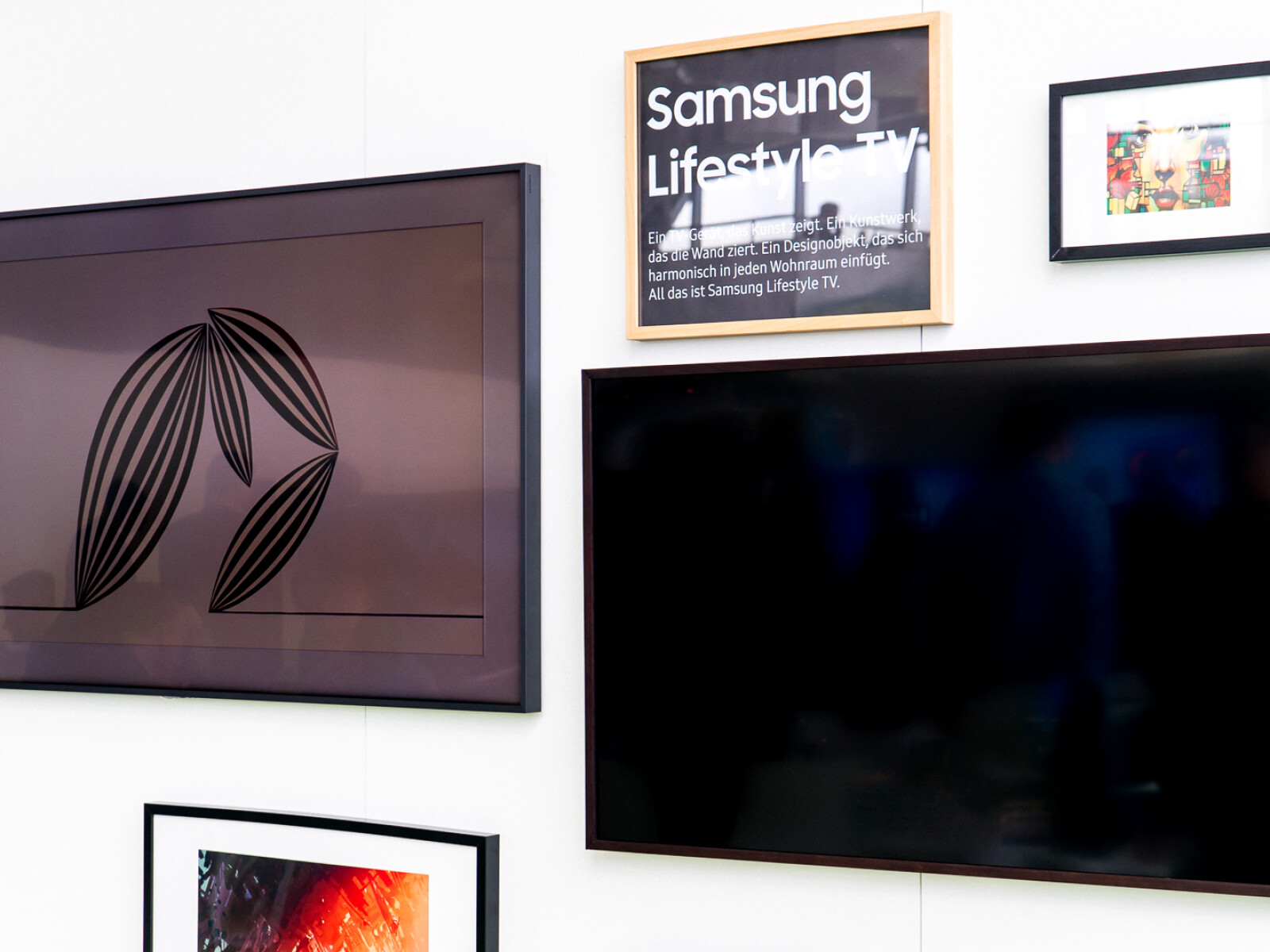 Angeschaut Samsung Frame Tv Ein Fernseher Bilderrahmen Wie Ein Gemalde Netzwelt