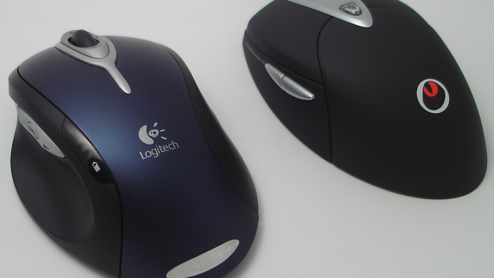 Mouse Logitech Raptor Raptor-Gaming M2 mit 2.400 dpi | NETZWELT