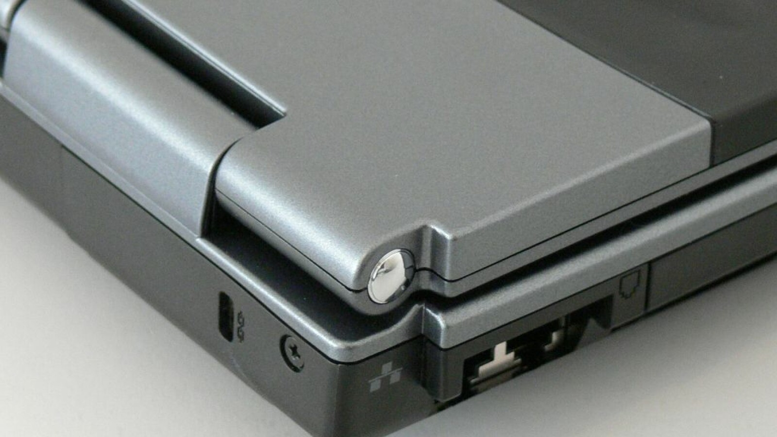 Sparsames Spiele-Notebook? Alienware S-4 m5500 im Test | NETZWELT