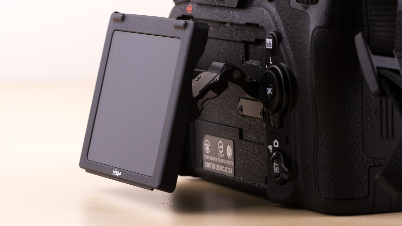 Nikon D750 Unboxing | NETZWELT