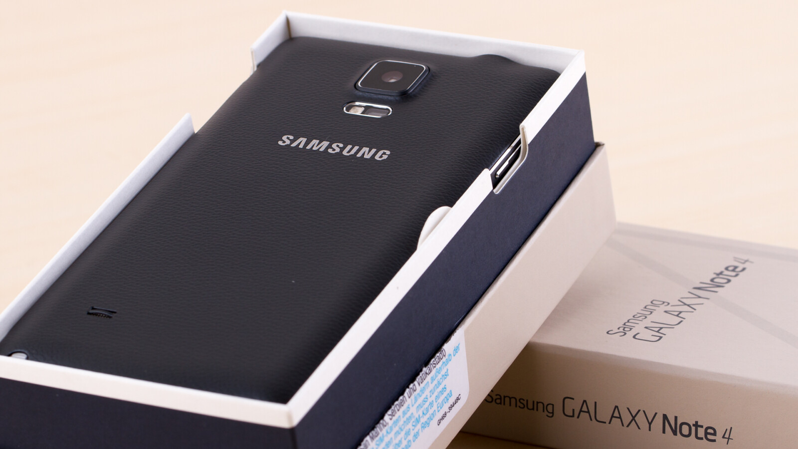 Galaxy Note 4 ausgepackt NETZWELT