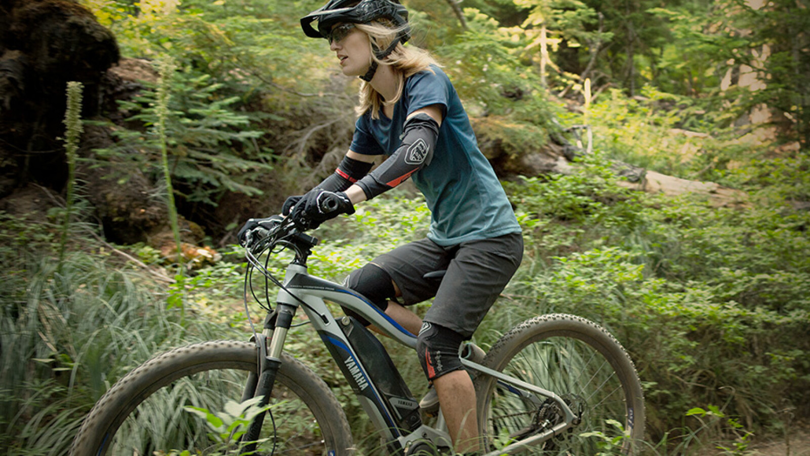 Yamaha startet mit einem breit gefächerten Angebot in den E-Bike-Markt. So wird es etwa ein Hardtail für ...