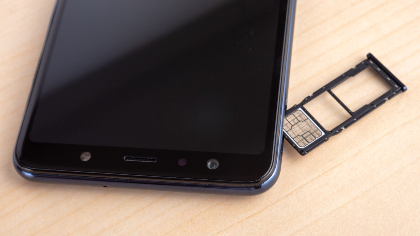 Samsung Galaxy A7 2018 Welche Sim Karte Samsung Galaxy A7 (2018) in Bildern | NETZWELT