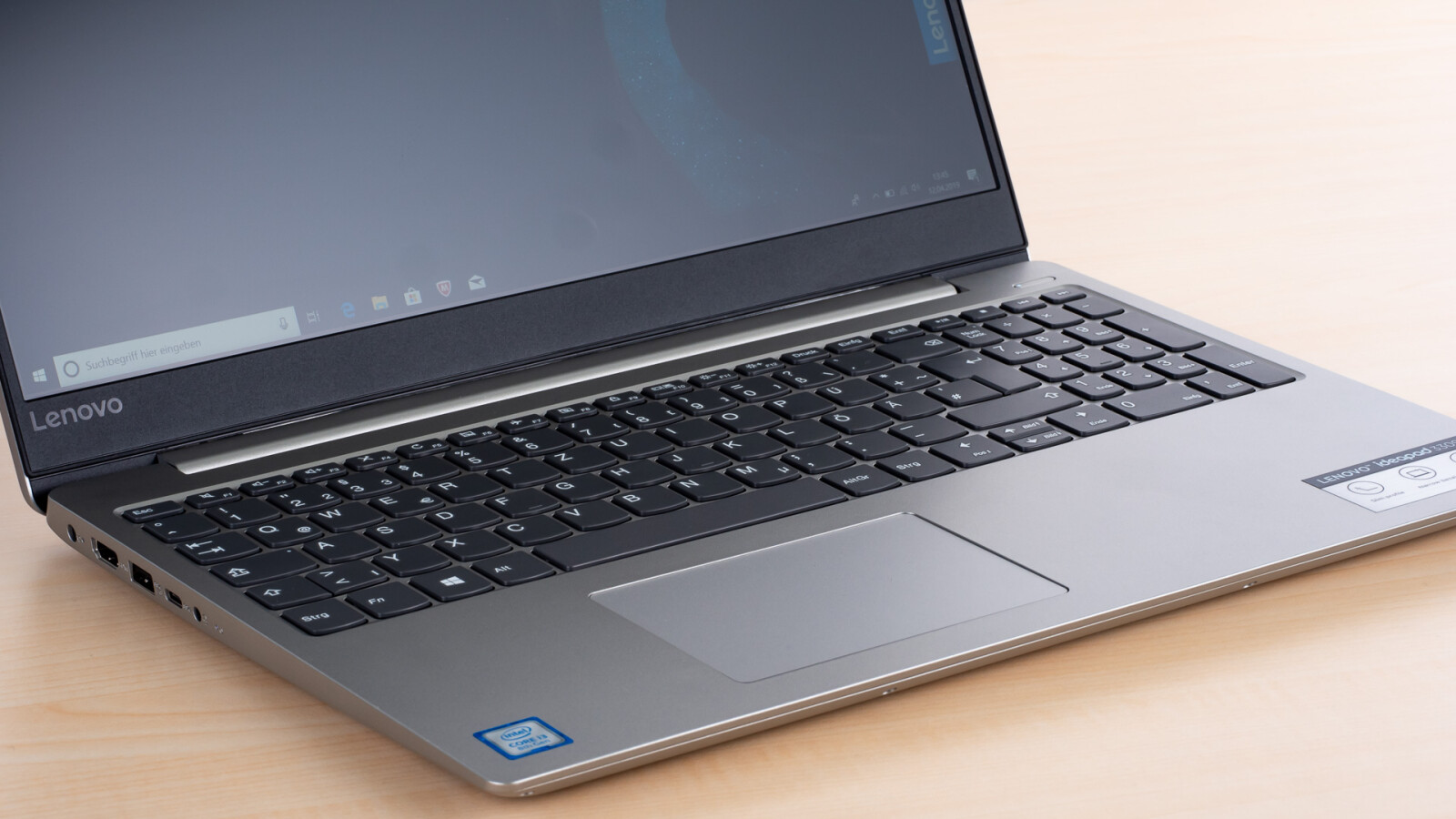 Lenovo Ideapad 330S-15 IKB in Bildern | NETZWELT