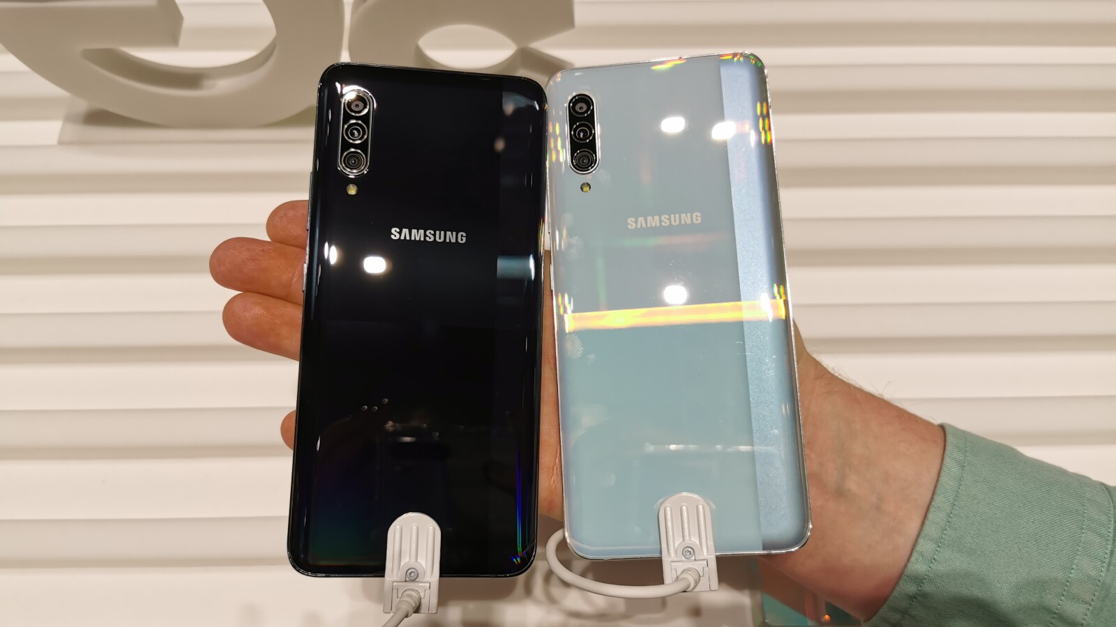 Samsung Galaxy A90 5G in Bildern | NETZWELT