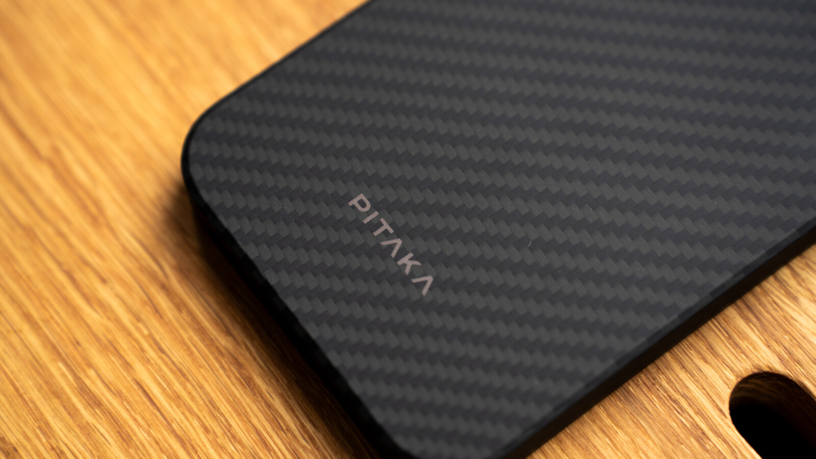PITAKA MagEZ Case Pro 4 für die iPhone 15-Serie in Bildern | NETZWELT