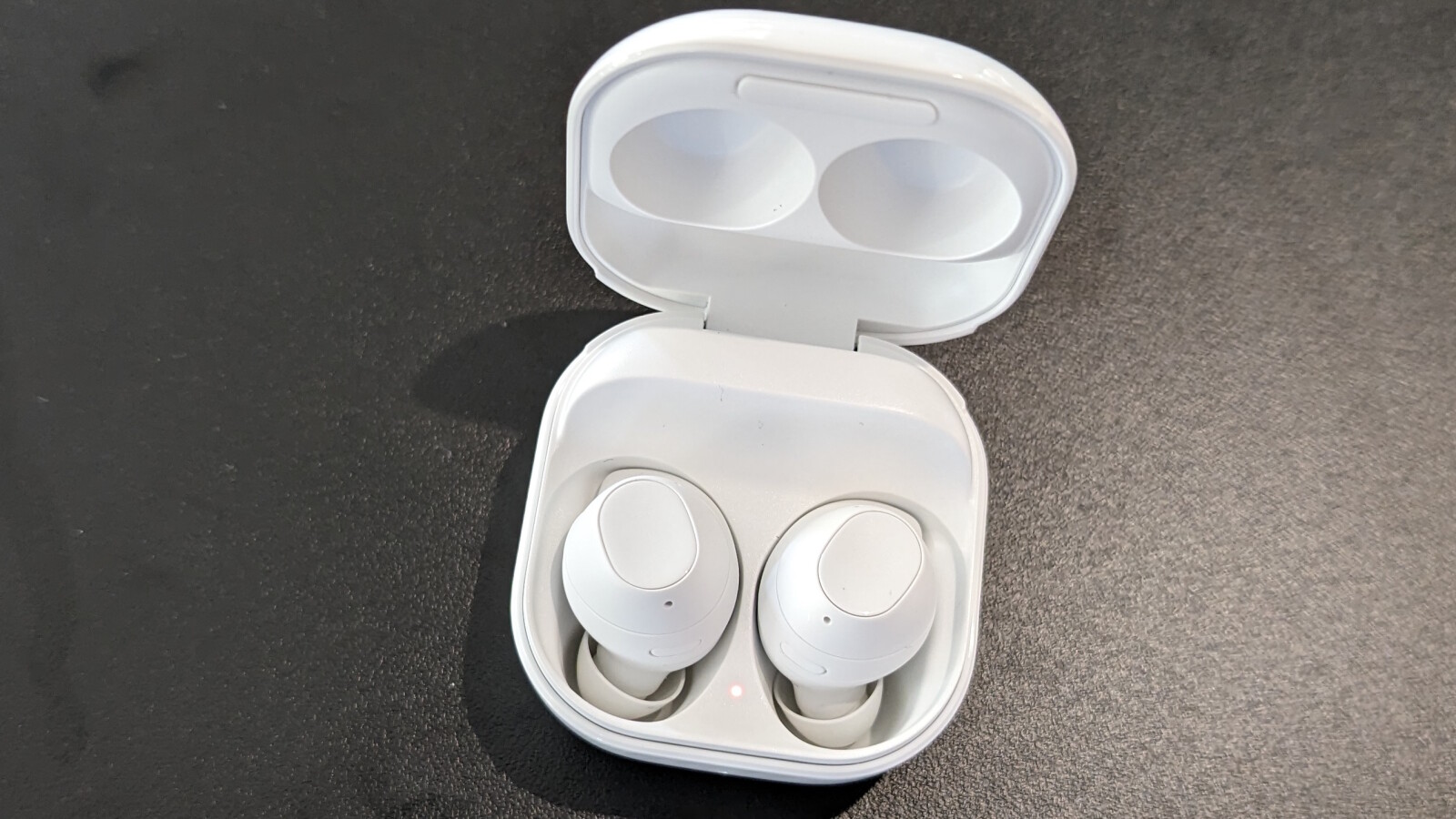 Wie Bekomme Ich Die Galaxy Buds Gratis Samsung Galaxy Buds FE in Bildern | NETZWELT