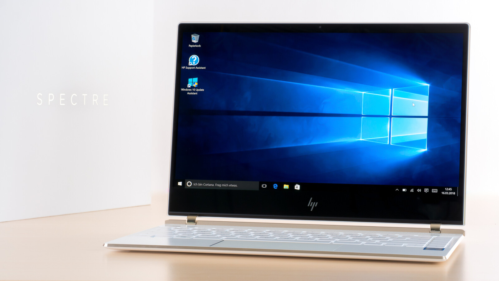 HP Spectre 13 (2018) in Bildern | NETZWELT