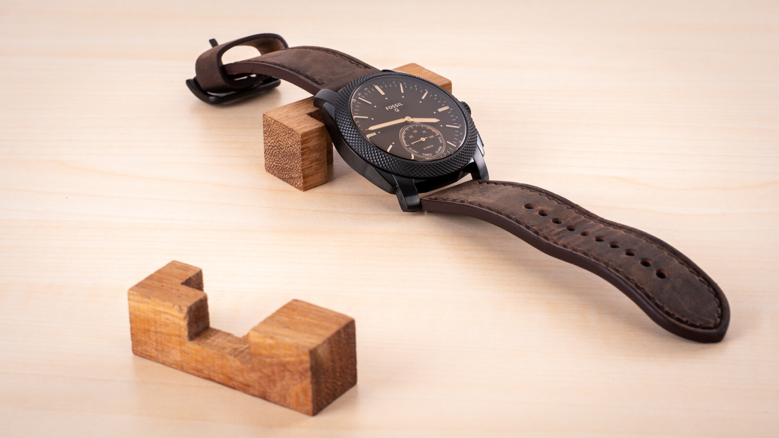 fossil q machine review