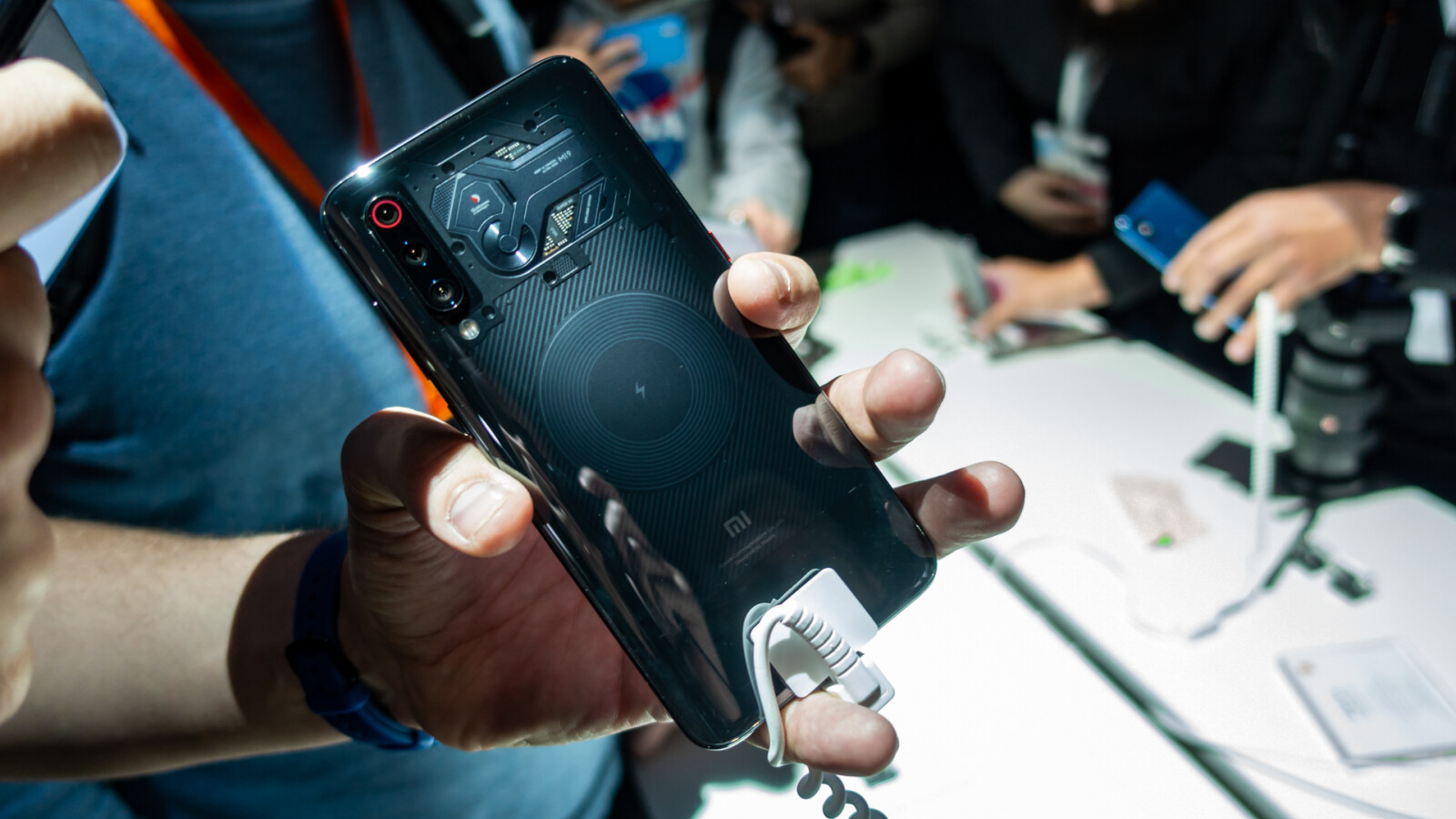 Xiaomi Mi 9 in Bildern | NETZWELT