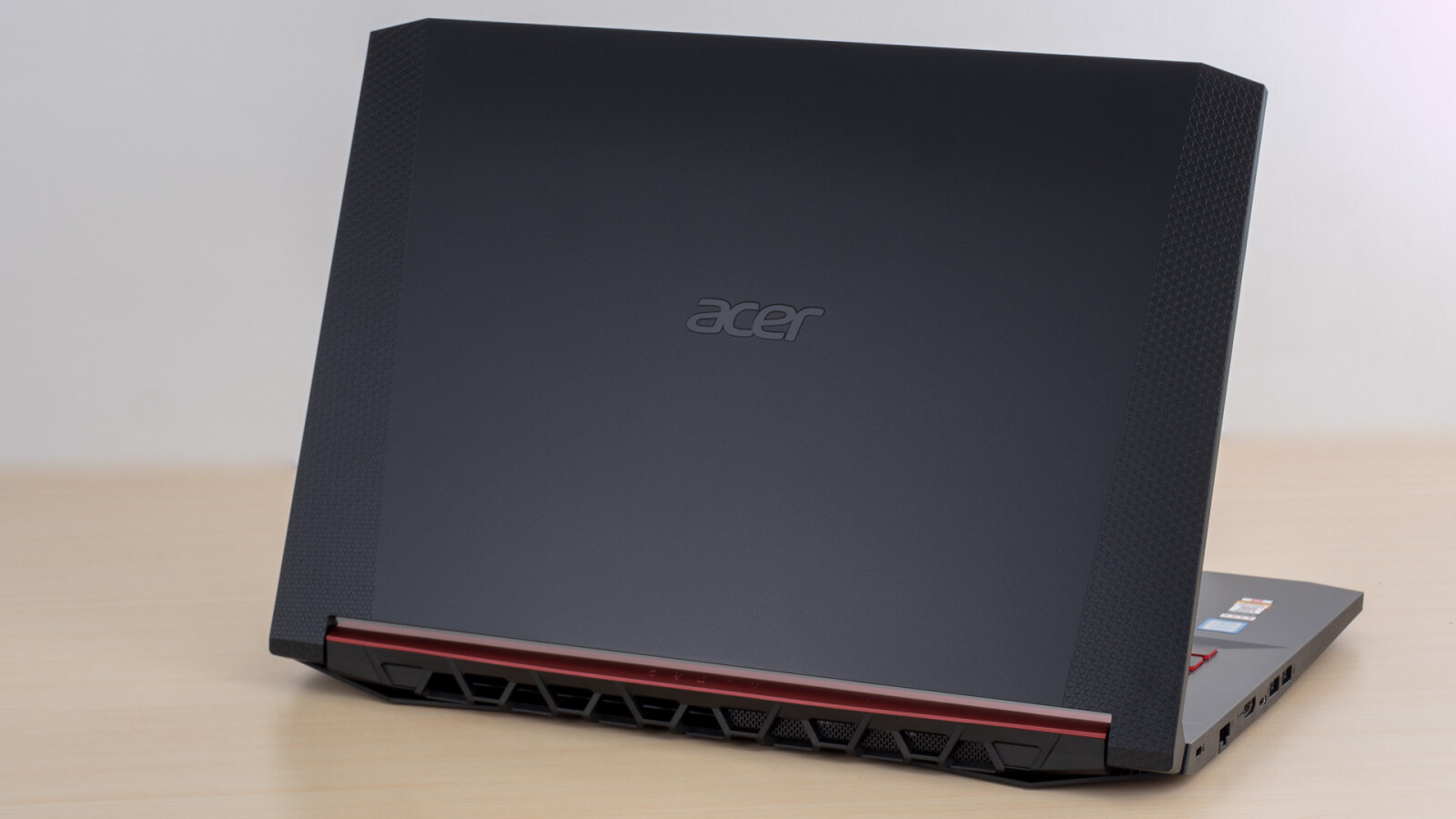 Acer Nitro In Bildern Netzwelt