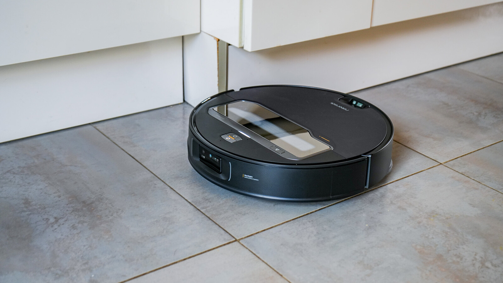 Roborock Saros Z70: Saugroboter mit Transformer-Stimme – Ein Roboter mit Persönlichkeit!