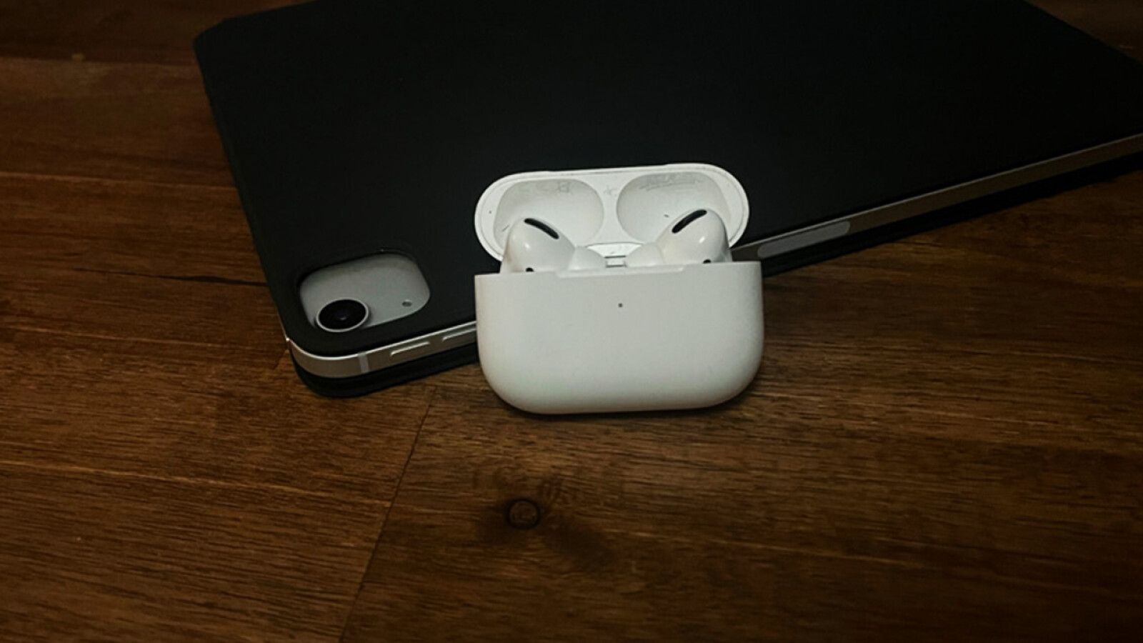 Apple AirPods: cómo medir tus oídos para audio 3D personalizado