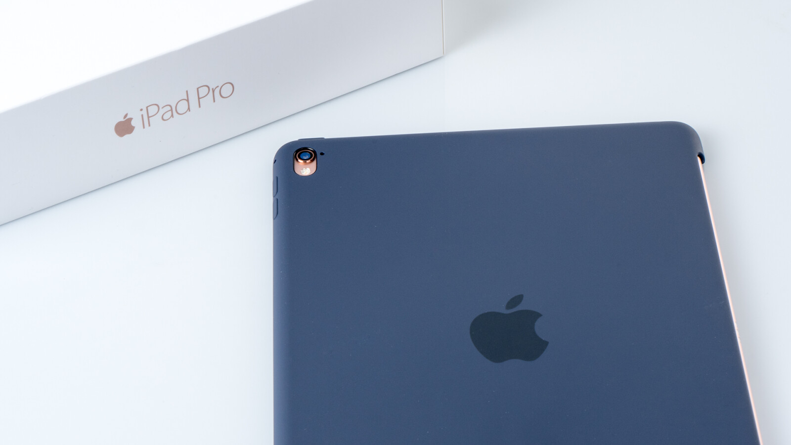 Apple iPad Pro 9,7 im Unboxing | NETZWELT