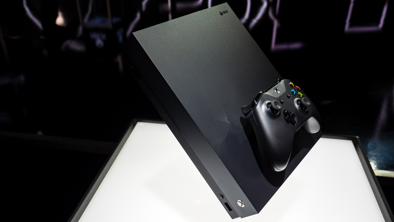 Xbox One X in Bildern NETZWELT