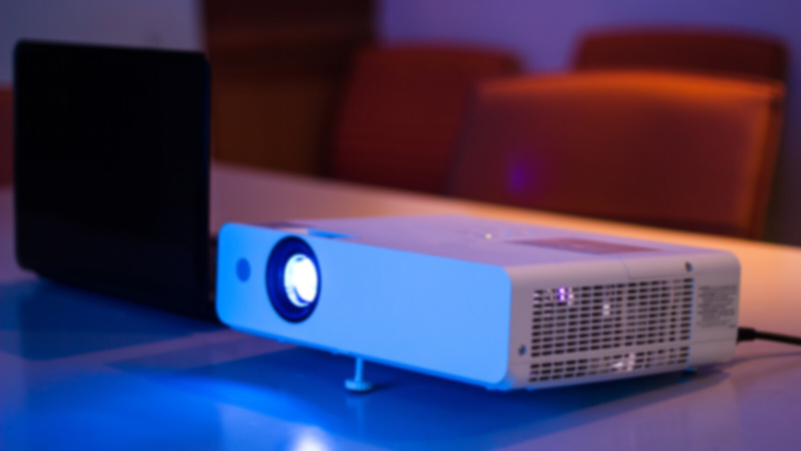 Beamer Beamer Mit Kamera Heimkino Beamer Test Das Sind Die Besten Beamer Beamer Mit Kamera Heimkino Beamer Test Das Sind Die Besten