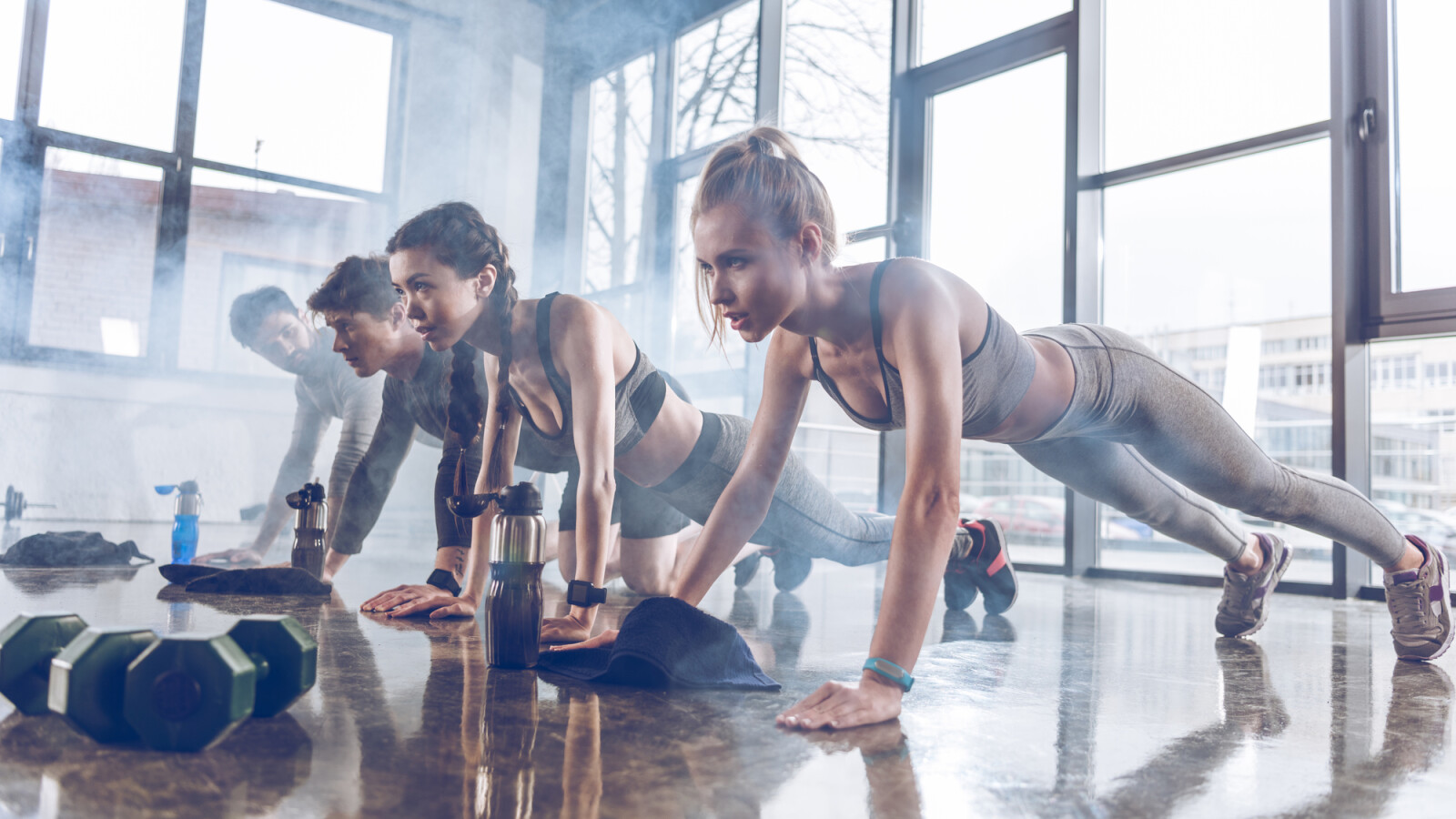 Suitable for home office Les Mills offers nearly 100 free home exercise videos