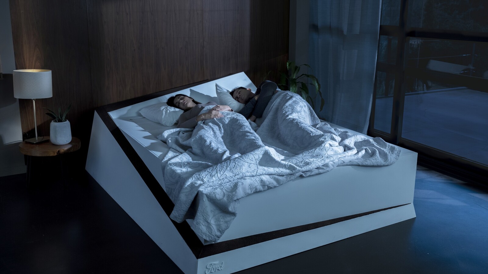 Spurhalte Bett Von Ford Weist Den Partner In Die Schranken