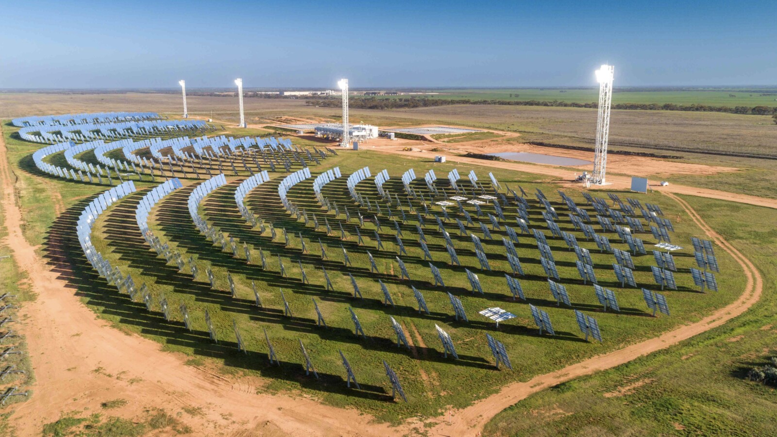 revolutionäres Solarkraftwerk: Wenn Wasser und Sonne für rund um die Uhr Strom sorgen