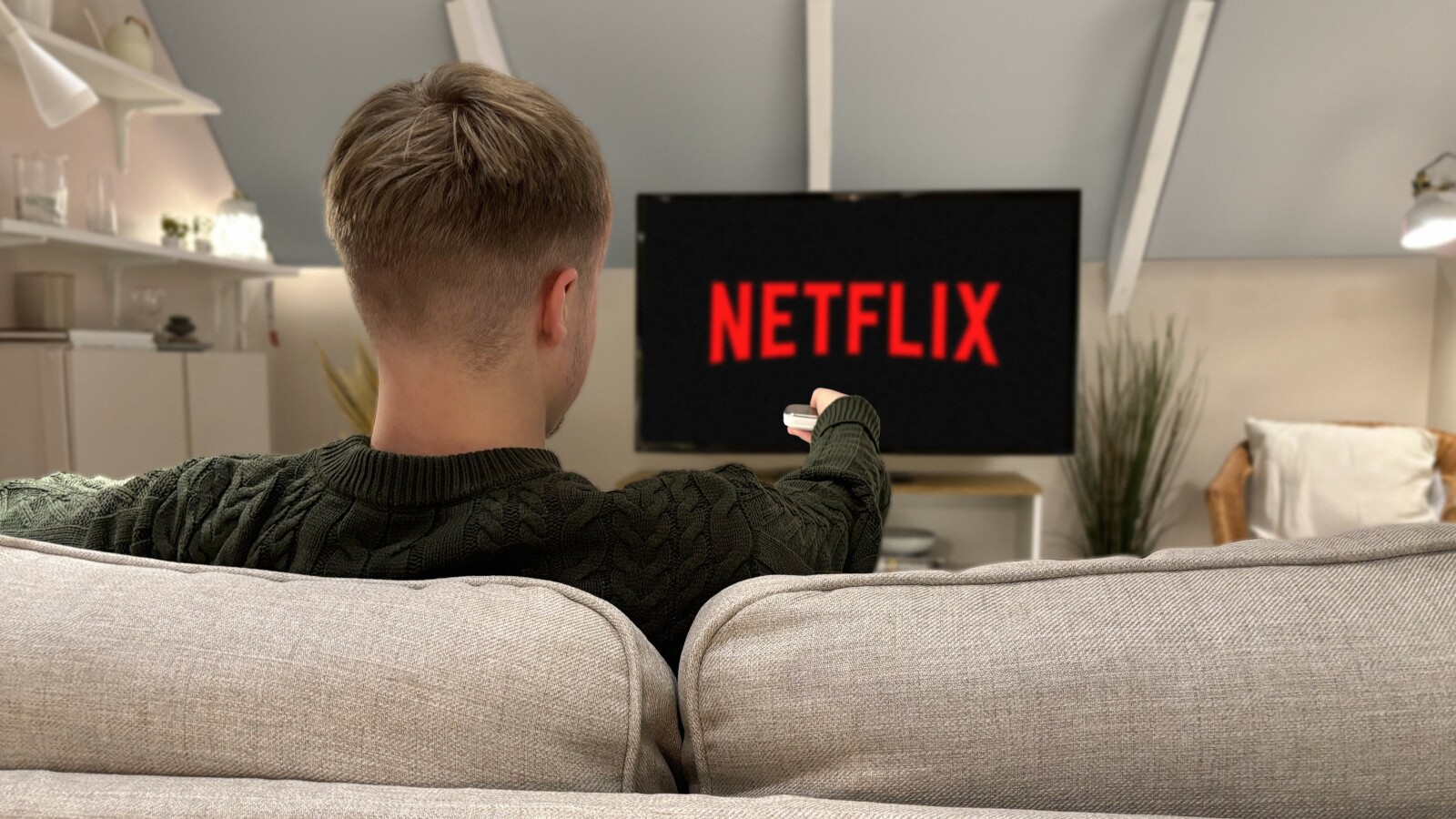Fire TV Stick: Netflix App Suddenly Shows QR Codes — Here's Why