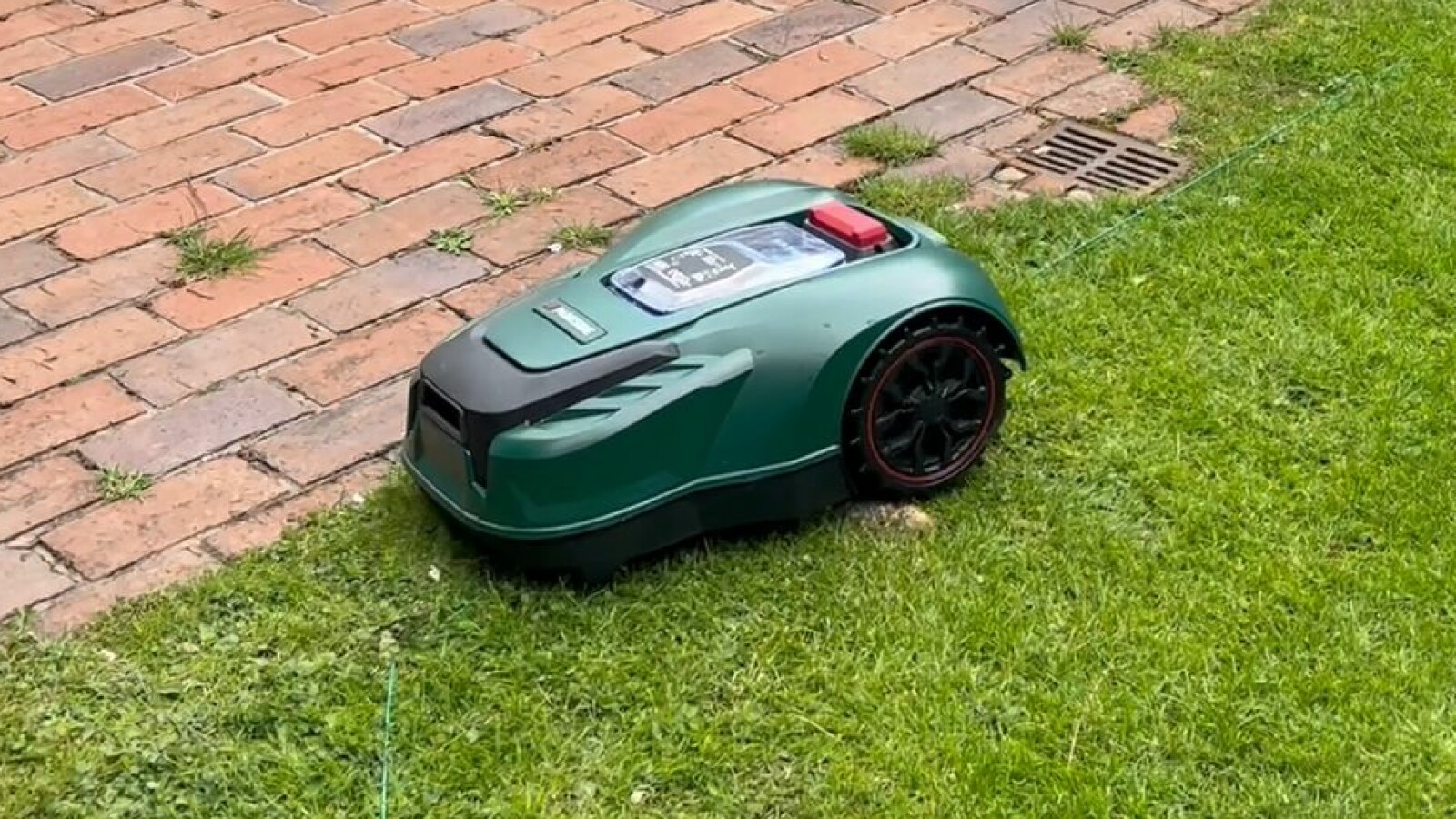 LidlMähroboter Parkside 20 V PMRA 20Li B2 Betrieb im Garten NETZWELT