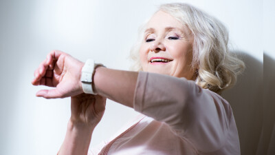Reloj inteligente para personas mayores