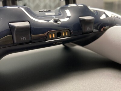 Thanks to the Fn keys, you can quickly switch between controller profiles.