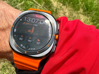 Galaxy Watch Ultra in der Sonne
