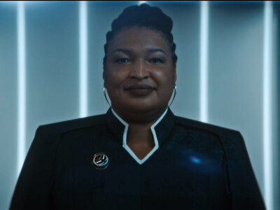Star Trek Discovery: In the season 4 finale, politician Stacey Abrams plays the President of the United Earth.