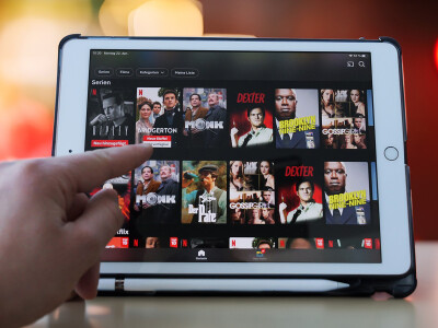 Netflix App Verschwommener LED Hintergrund Netzwelt Original