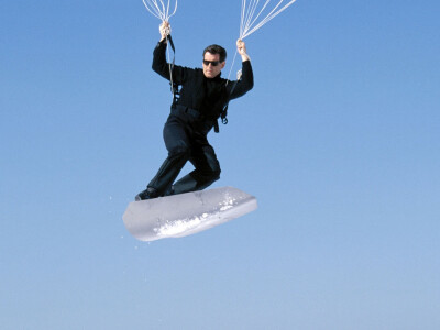 Pierce Brosnan in &quot;James Bond 007 - Stirb an einem anderen Tag&quot;