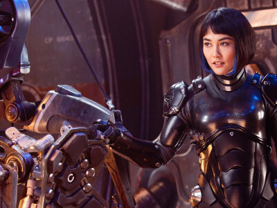 Rinko Kikuchi in &quot;Pacific Rim&quot;