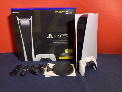 We present you the PS5 in the test.