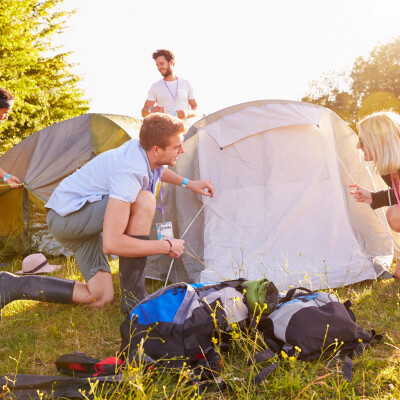 Packliste für Rock am Ring und Co.: Diese Gadgets braucht ihr auf jedem Festival