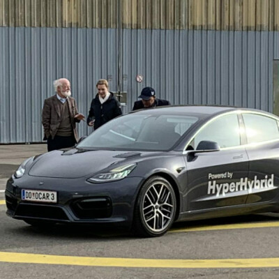 Tesla Model 3 Gegen Vw Id 3 Der Parkplatz Vergleich Netzwelt