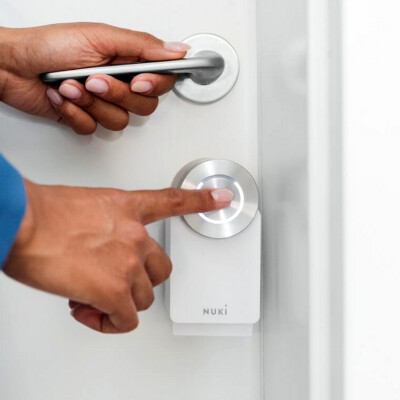 Pro-Variante zum Preis der Standard-Version: Mit Nuki Smart Lock 4 Pro benötigt ihr nie einen Schlüsseldienst