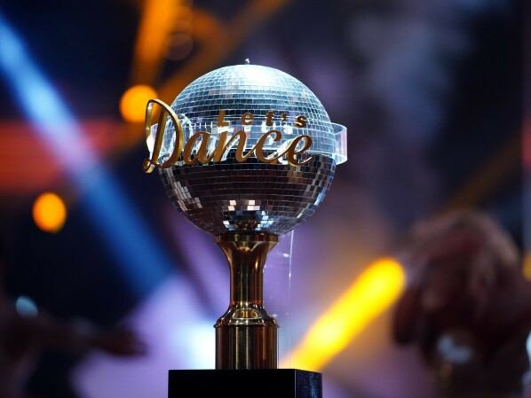 Let's Dance: Diese 14 Kandidaten und 14 Profis stehen fest ...