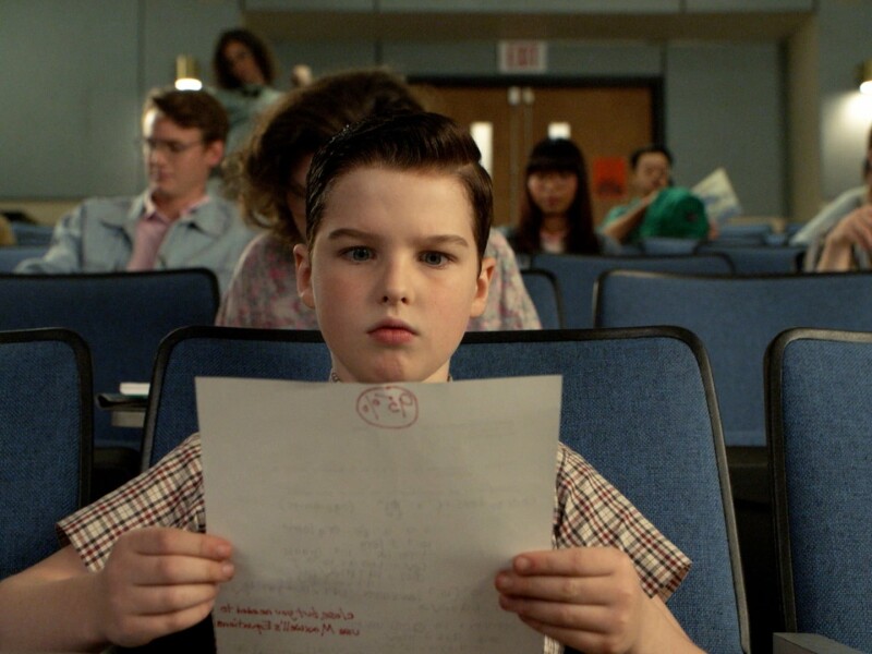 Young Sheldon Alles nur ein Missverständnis? Darum klopf Sheldon immer