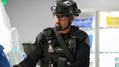 S.W.A.T. | Episodenguide & Staffeln | US-Action-Krimiserie | NETZWELT
